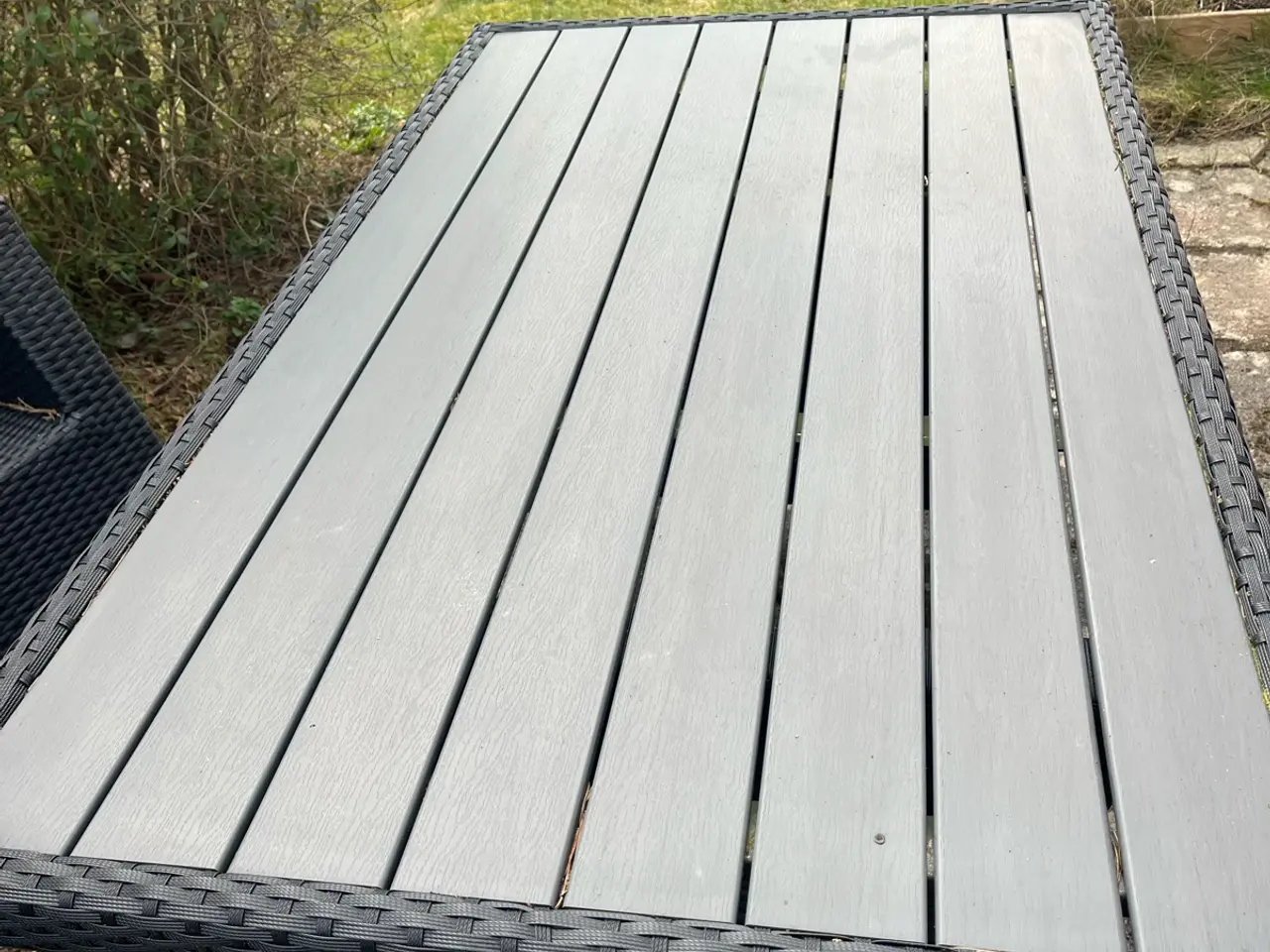 Billede 2 - Havebord i polyrattan grå/sort
