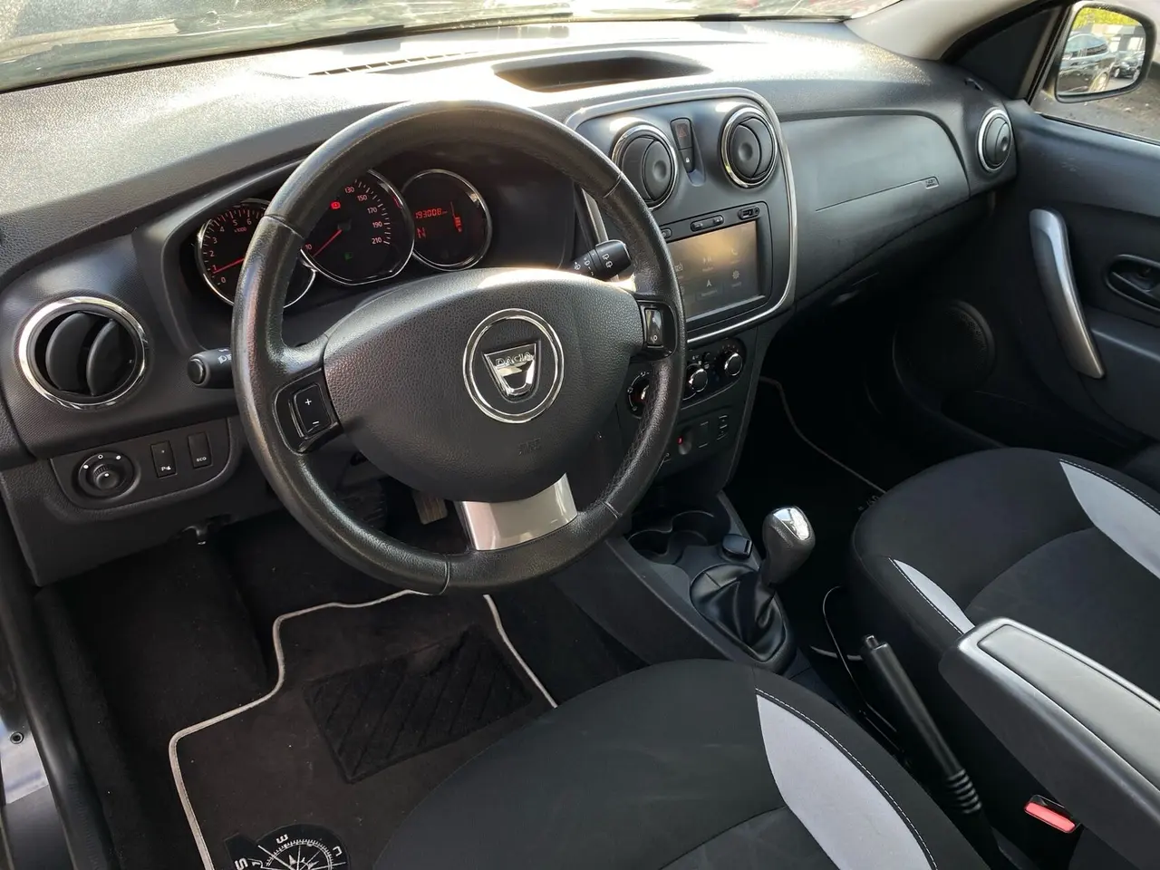 Billede 9 - Dacia Sandero 0,9 Tce Ambiance Start/Stop Easy-R 90HK 5d Aut.