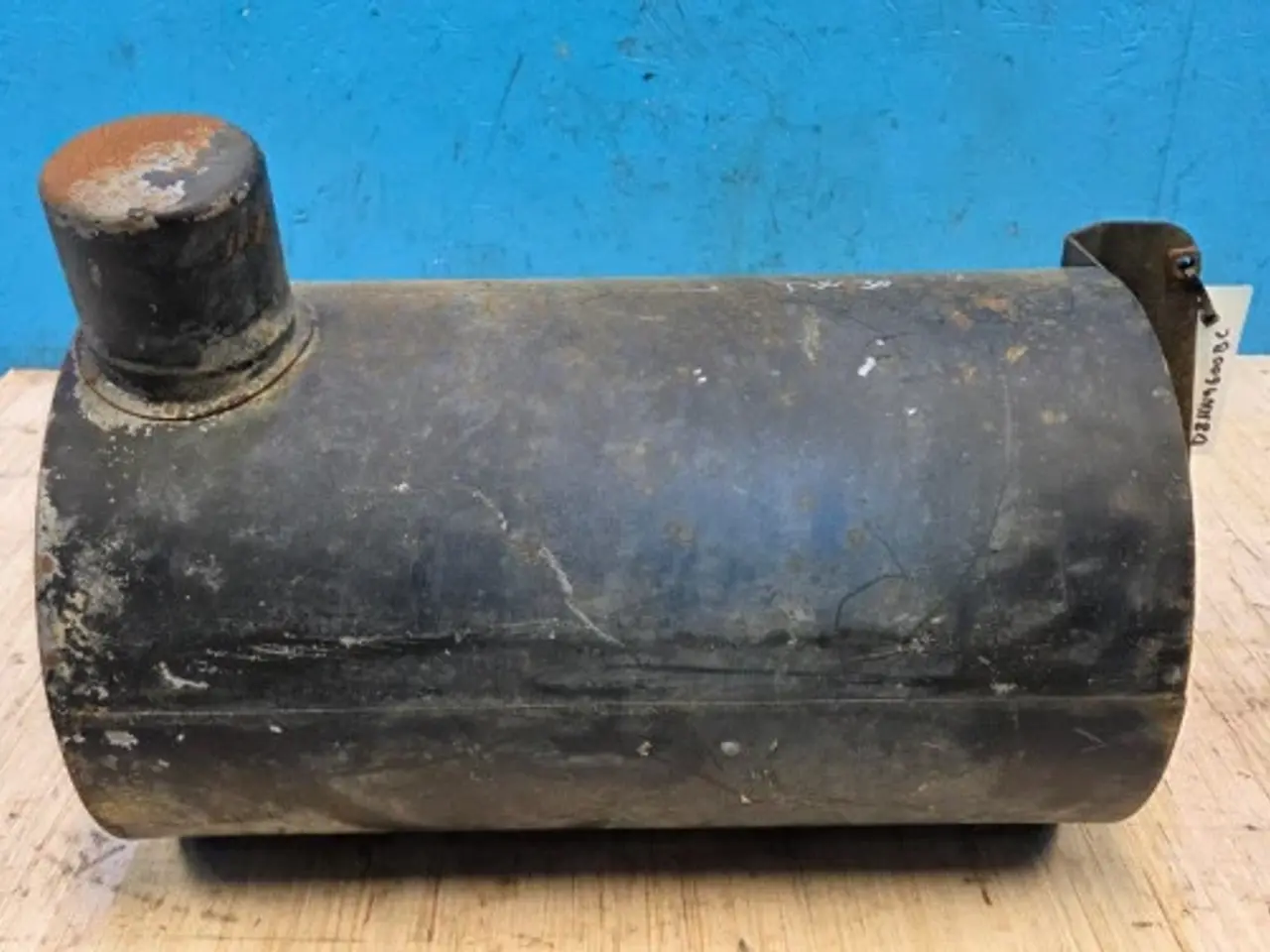 Billede 2 - Ford TW30 Luftfilterhus D8NN9600BC