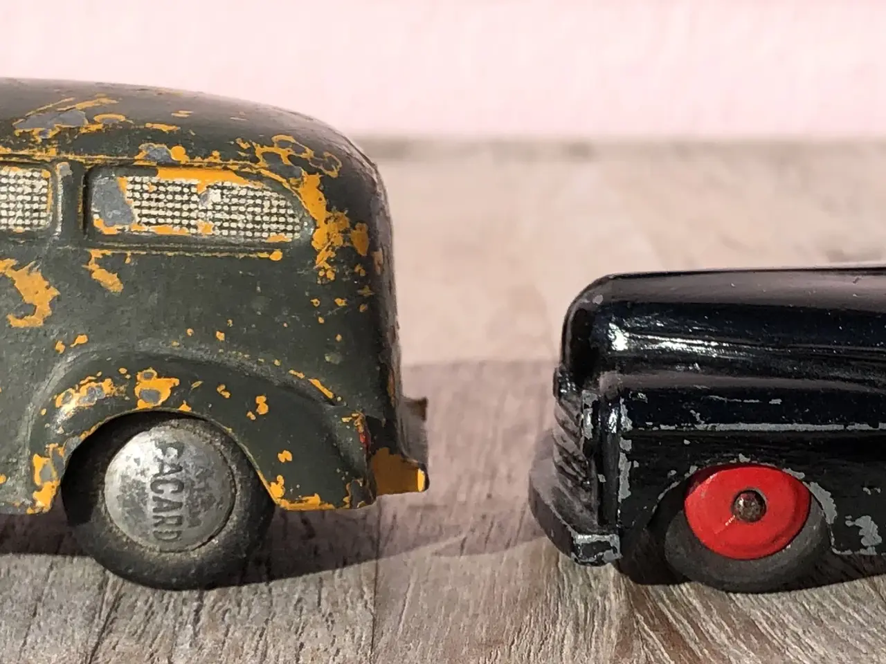 Billede 1 - TEKNO...FORD TAXI og PACKARD POSTBIL