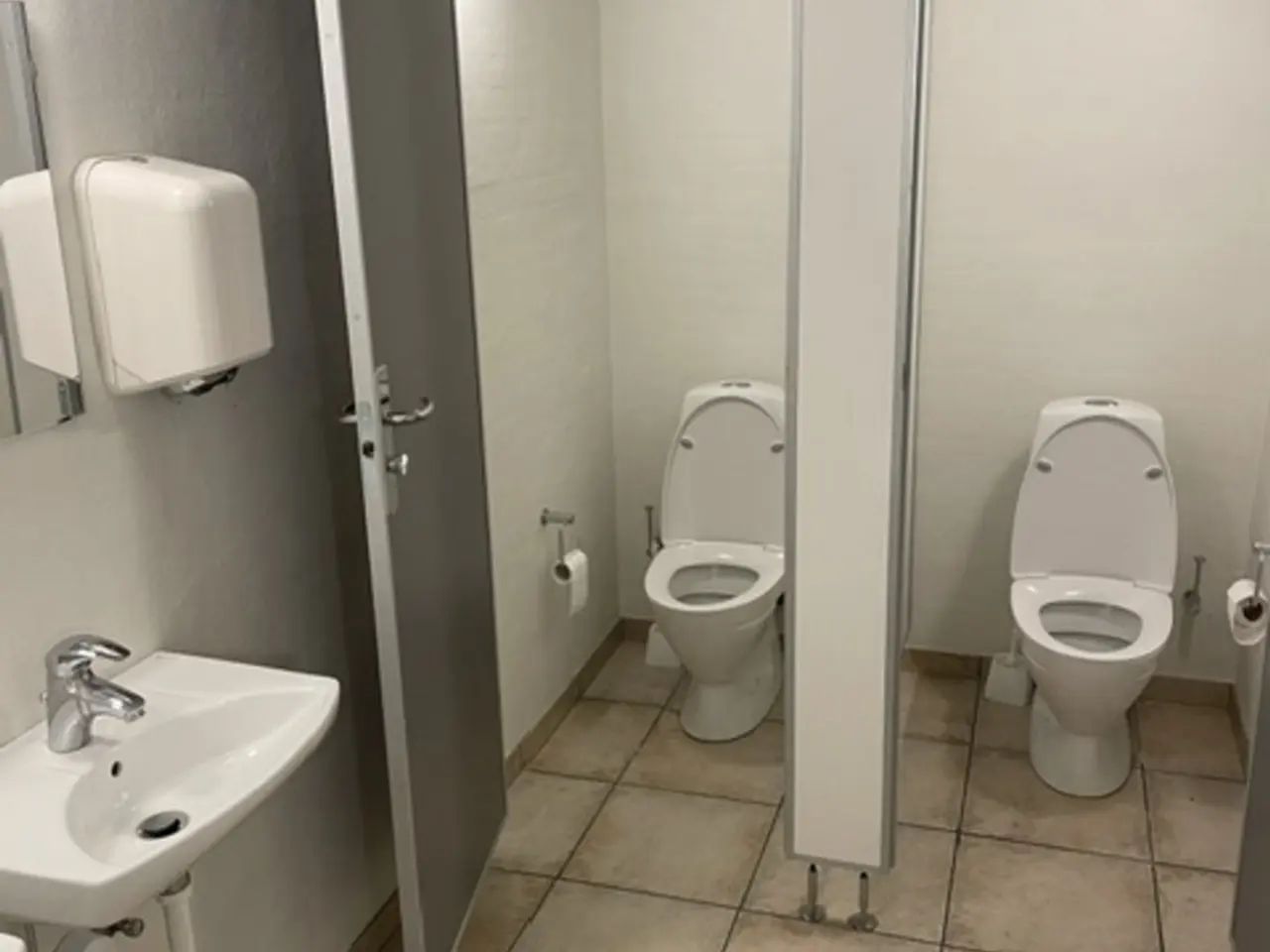 Billede 2 - Erhvervslejemål på 220 m² med gode parkeringsforhold
