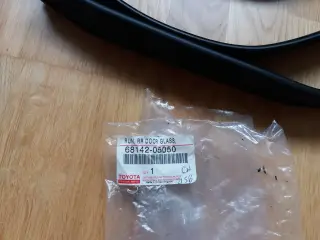 Gummiliste Toyota Avensis