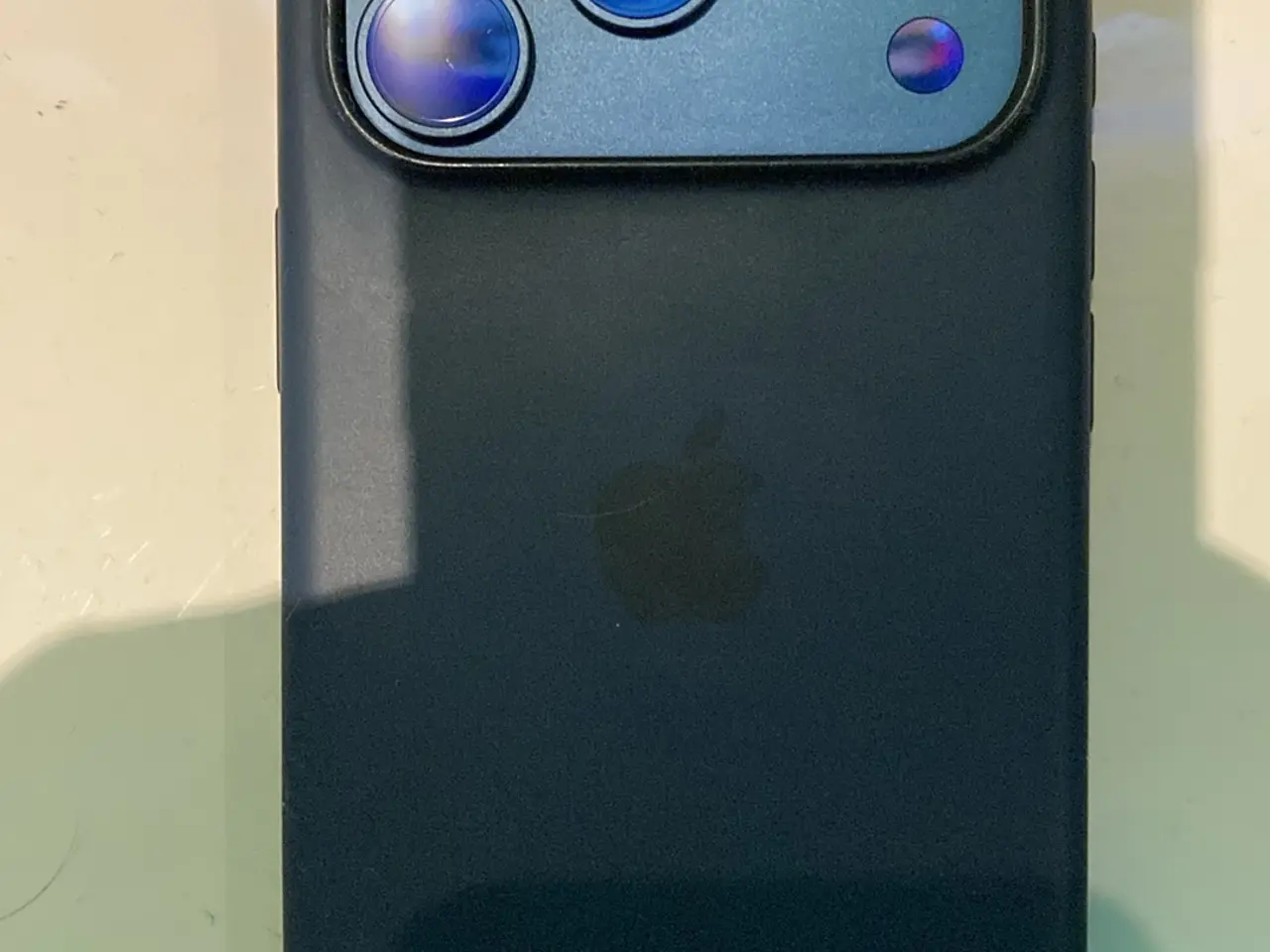 Billede 2 - iphone 17 Pro 256 bh deep blue