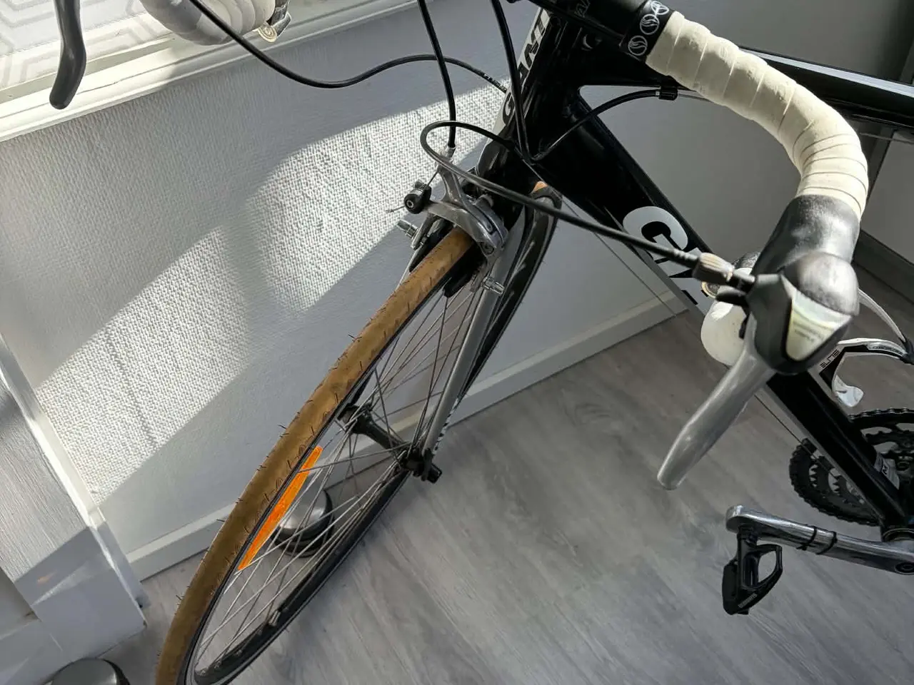 Billede 5 - Racercykel Giant Dafy 24 gear Medium