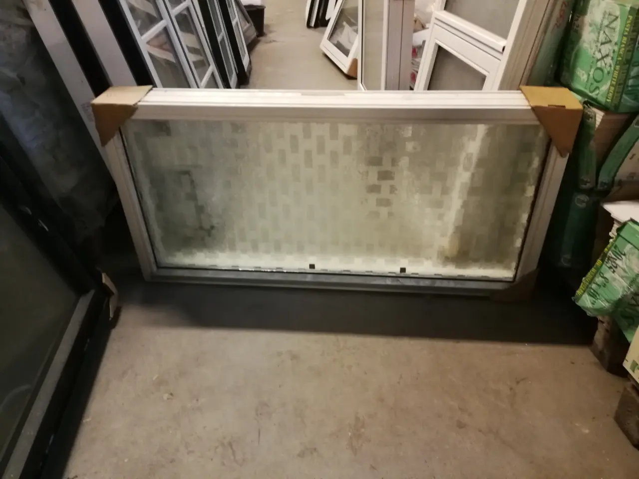 Billede 1 - NYT FASTKARMS VINDUE MED MAT GLAS 118,8X58,8, 1400