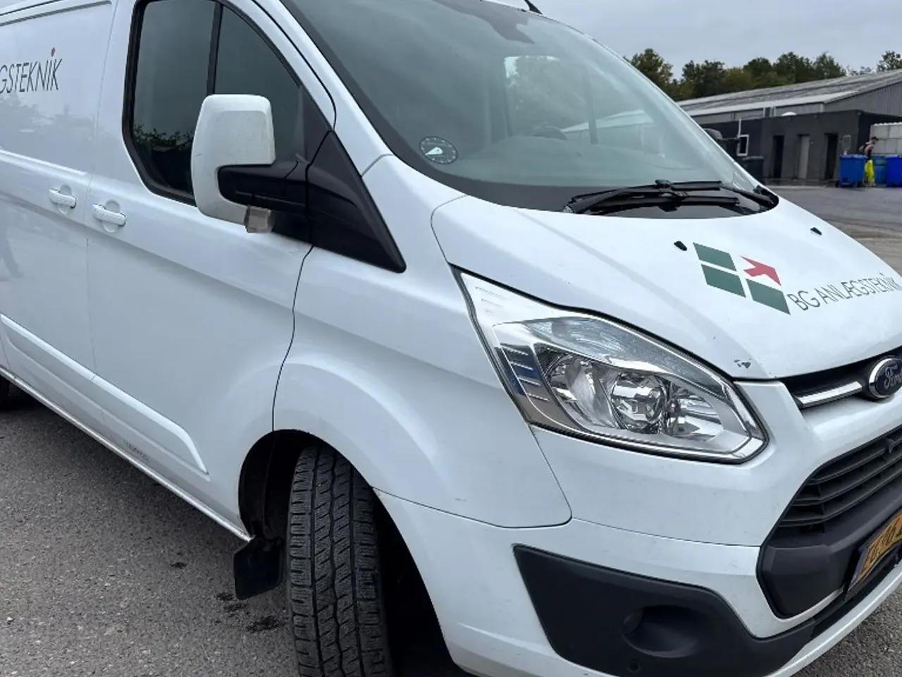 Billede 2 - Ford Transit Custom Varevogn, lukket kasse, lang model