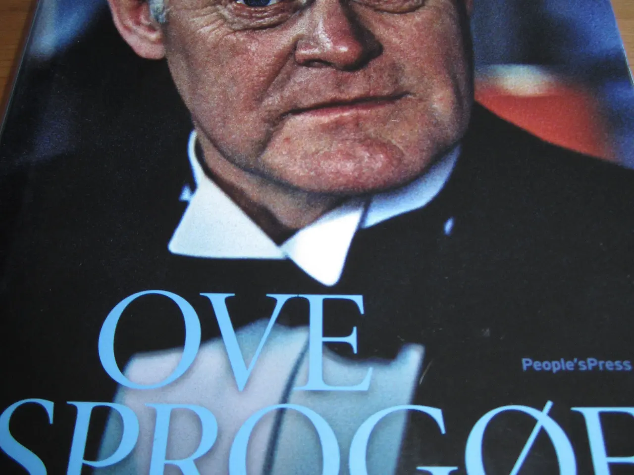 Billede 1 - OVE SPROGØE. EN BIOGRAFI.