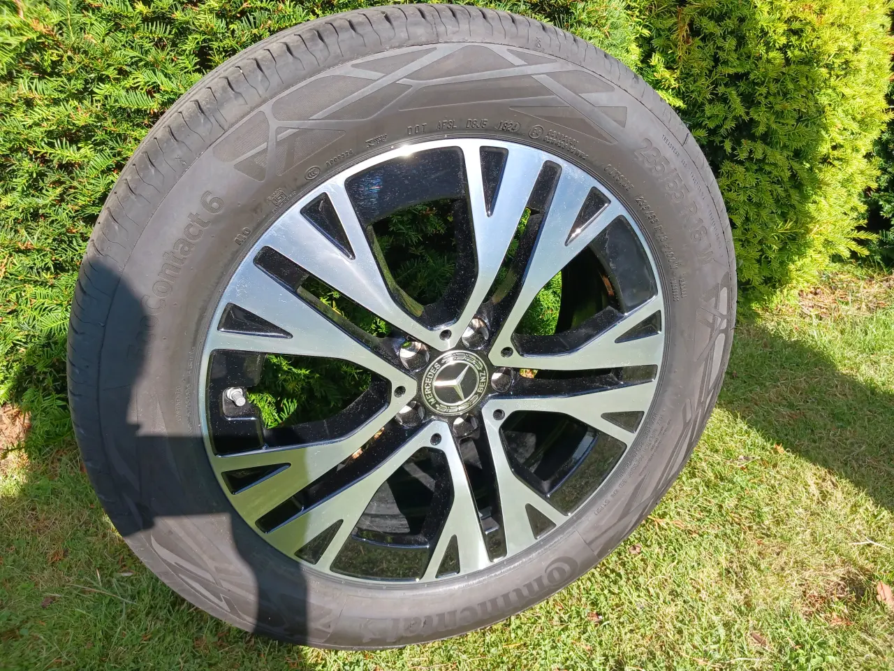 Billede 2 - Nye originale  Mercedes GLA sommerdæk