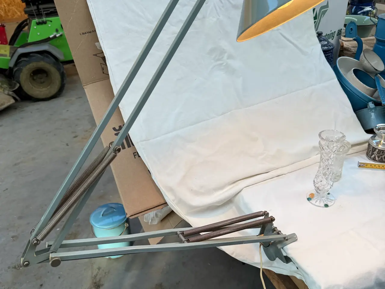 Billede 1 - klassisk vintage arkitektlampe i grå metal