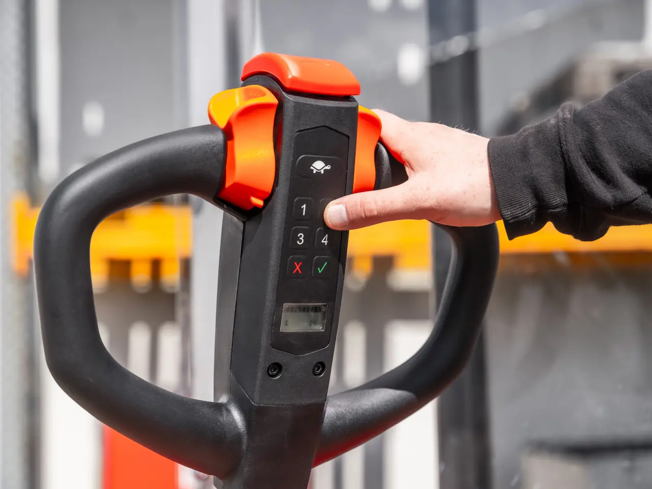Billede 26 - CS12 Elektrisk stabler – 1200 kg kapacitet, løftehøjde op til 4000 mm
