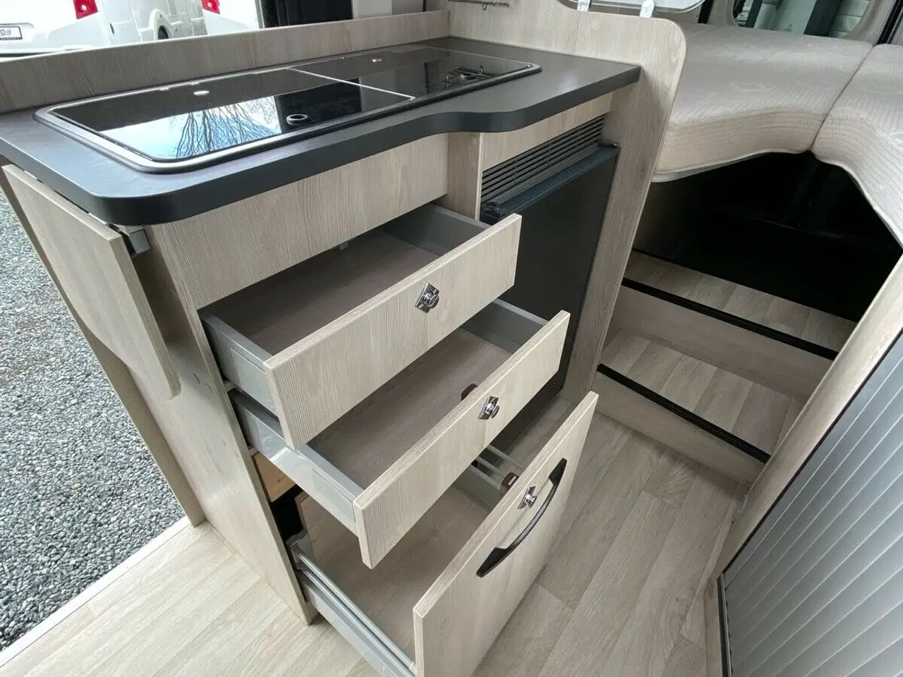 Billede 2 - Leje campingvogne / autocamper
