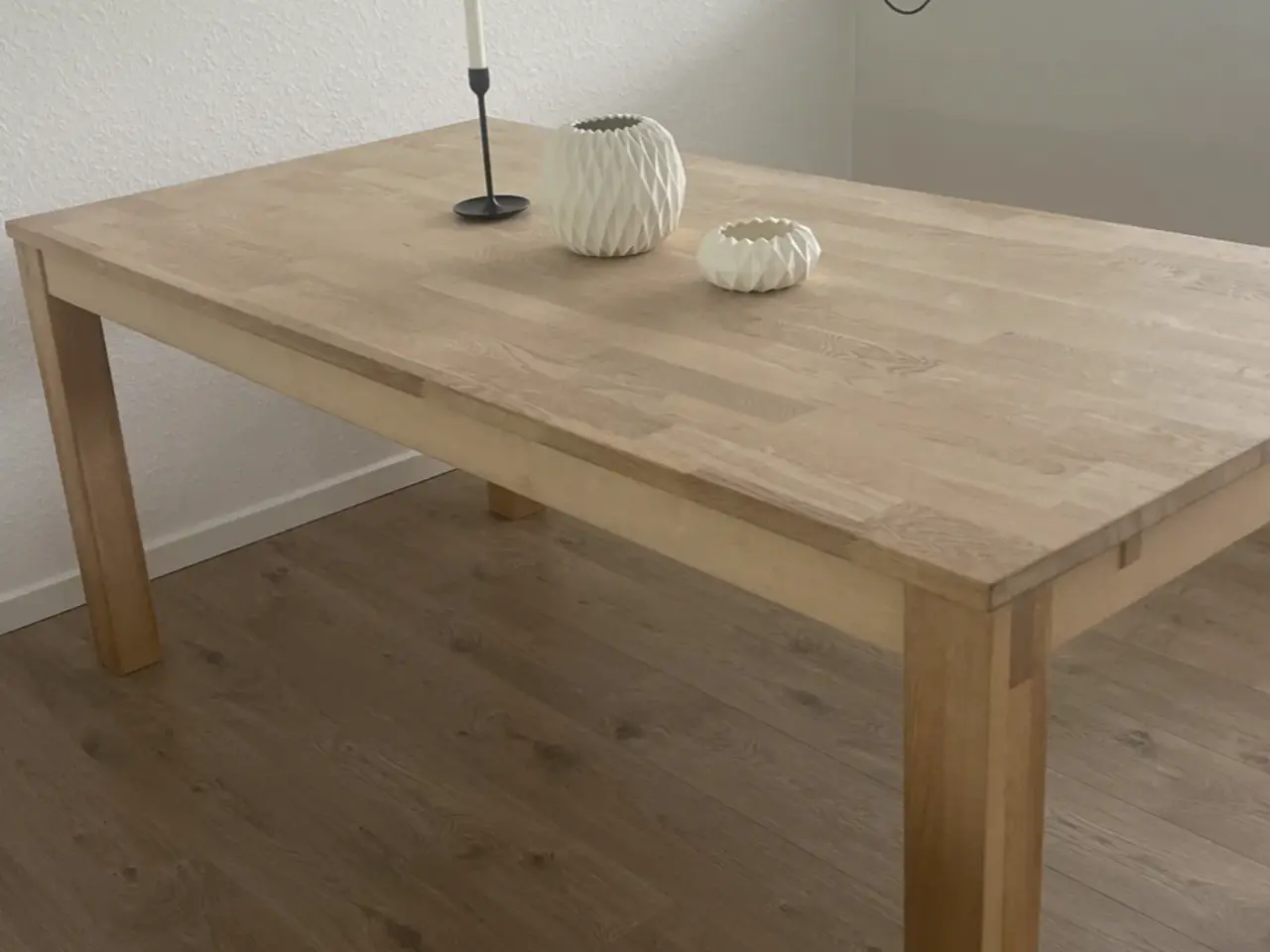 Billede 1 - Spisebord