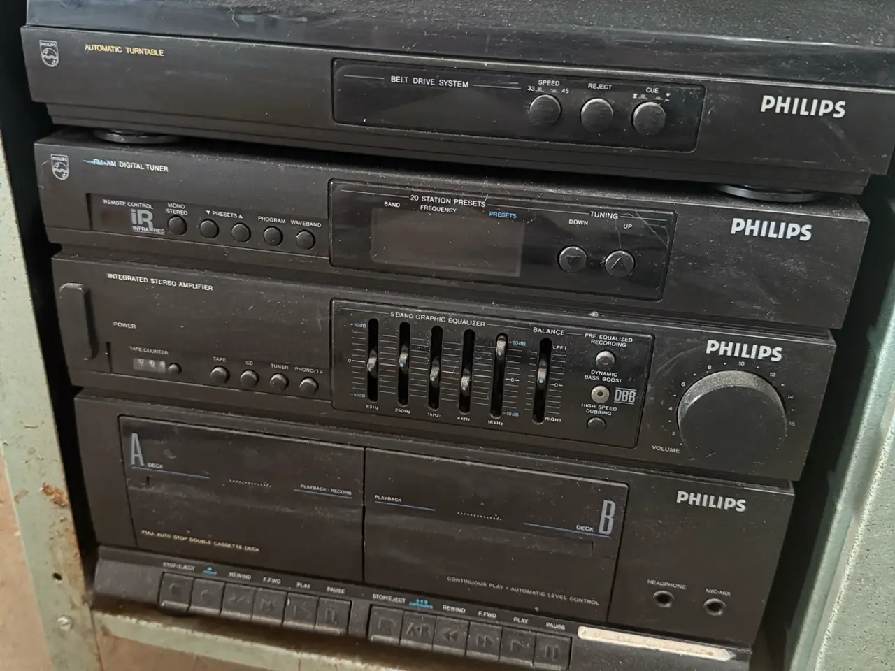Billede 1 - Phillips stereoanlæg med pladeafspiller