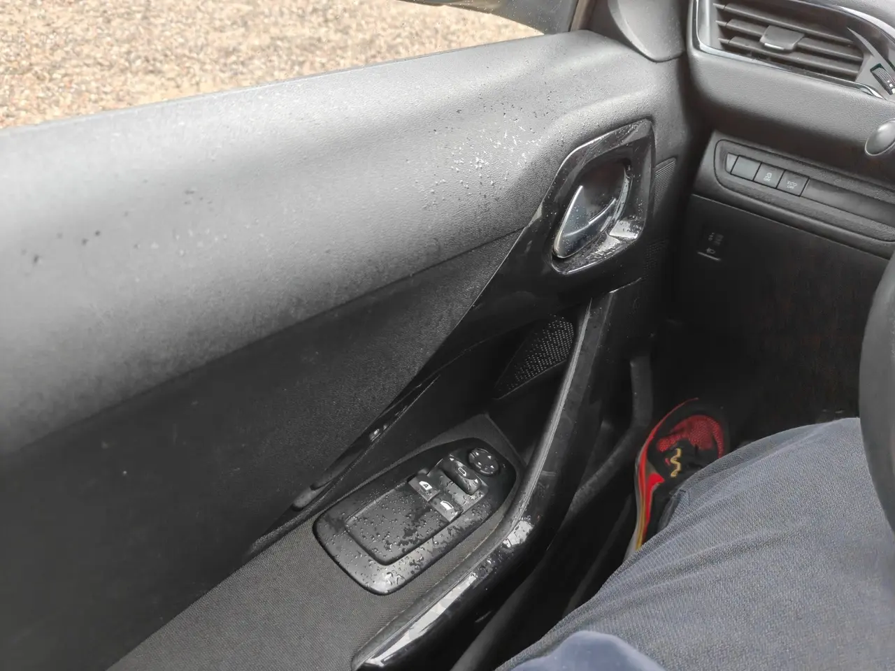 Billede 15 - Peugeot 208 1,6 e-HDi 92 Active