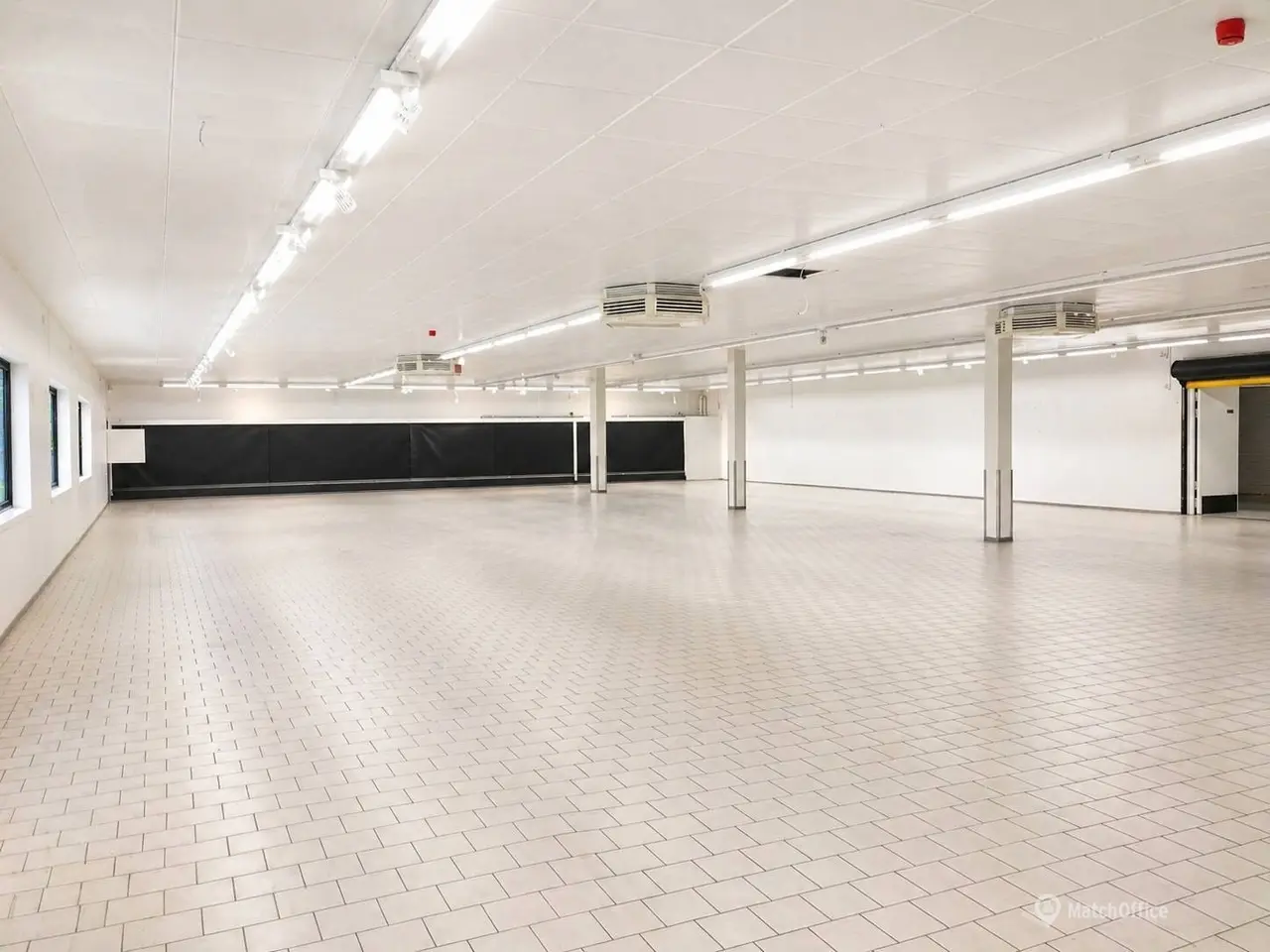 Billede 2 - Tidligere Aldi butik midt i Toftlund sælges!