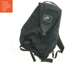 Sort talje taske fra Nike (str. 53x37 cm)