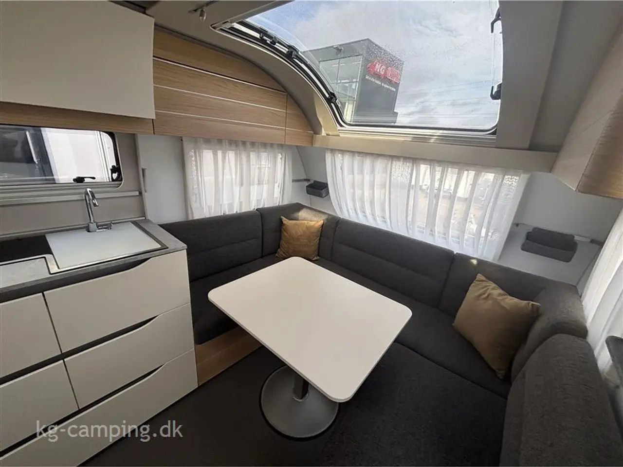 Billede 5 - 2021 - Adria Adora 522 UP   Flot og velholdt vogn med Fortelt - Mover - Fast markise - Aircon