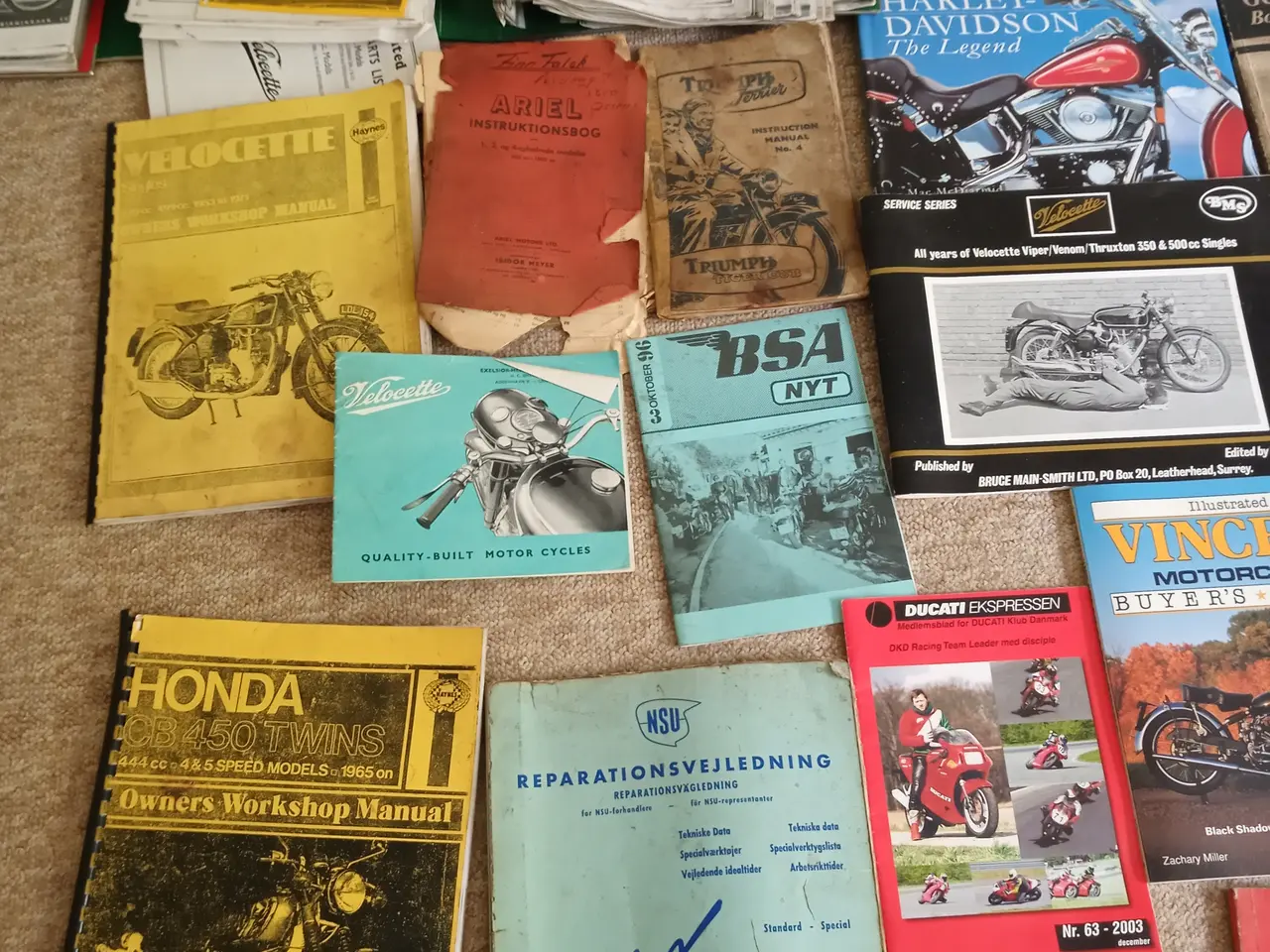 Billede 1 - bil og motorcykel bøger