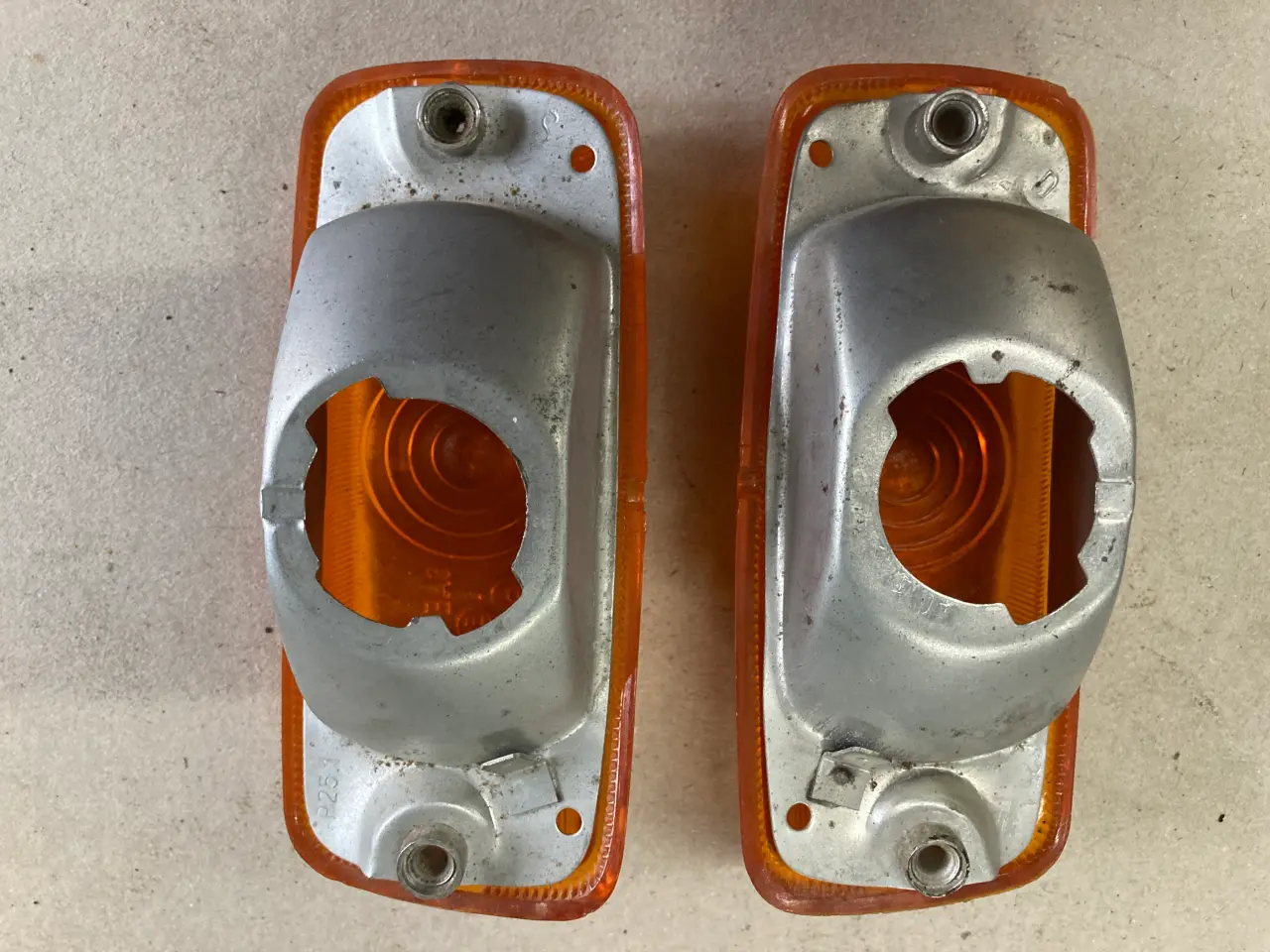 Billede 2 - Fiat 850 - 2 stk. nye Forreste blinklygter