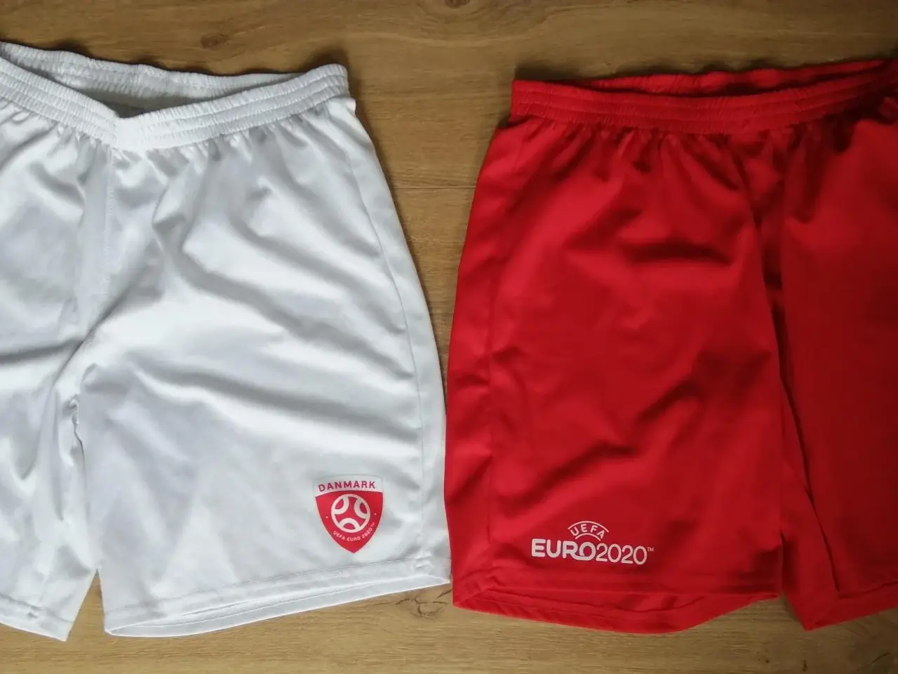 Billede 6 - 2 PAR DANMARK EURO 2020 SHORTS, STR. 12-14 ÅR