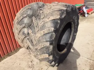 Good Year 600/70R30