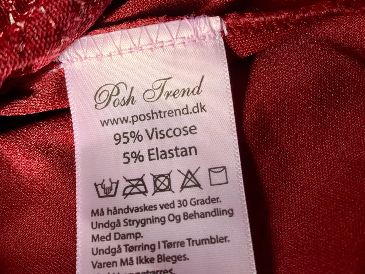Billede 8 - Smuk, lang pailletkjole