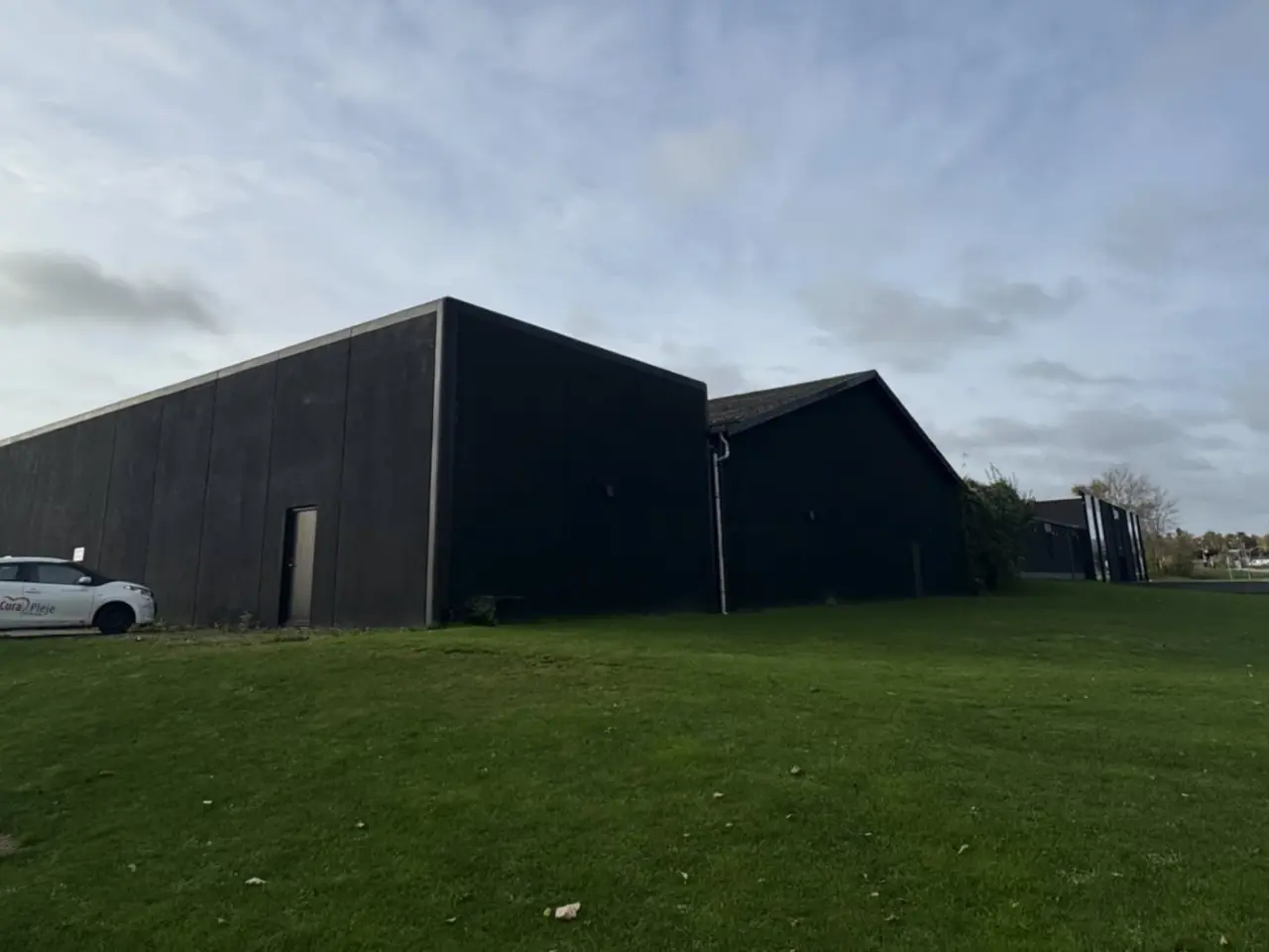 Billede 4 - Perfekt Erhvervslokale for Bilsyn. Værksted eller Bilvask