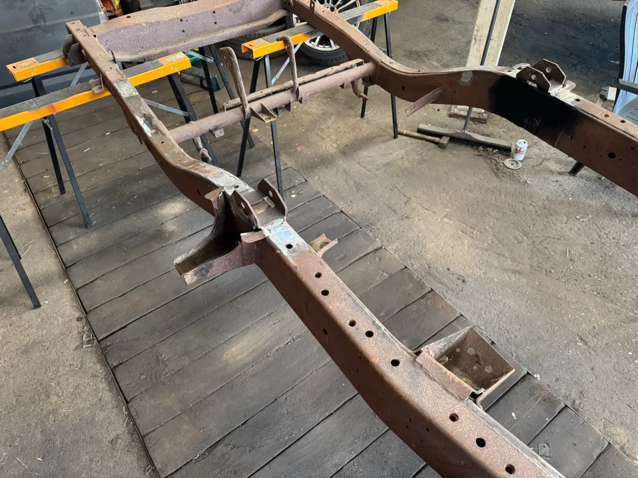 Billede 3 - Ramme til Nissan Patrol k160