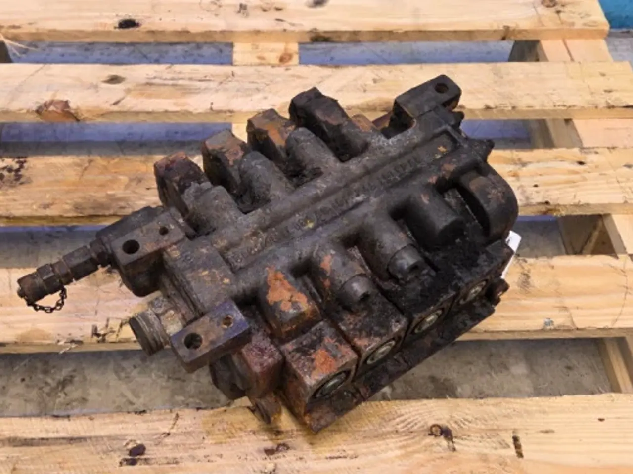 Billede 15 - JLG 307 Hydraulik Ventil 4641359