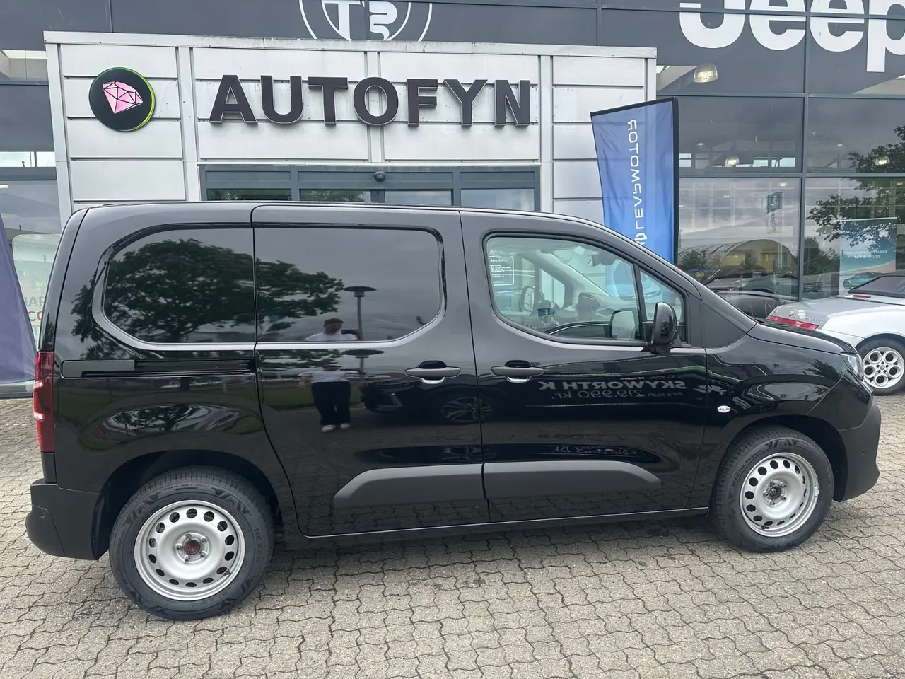 Billede 1 - Peugeot Partner 1,5 BlueHDi 130 L1V1 Plus EAT8 Van
