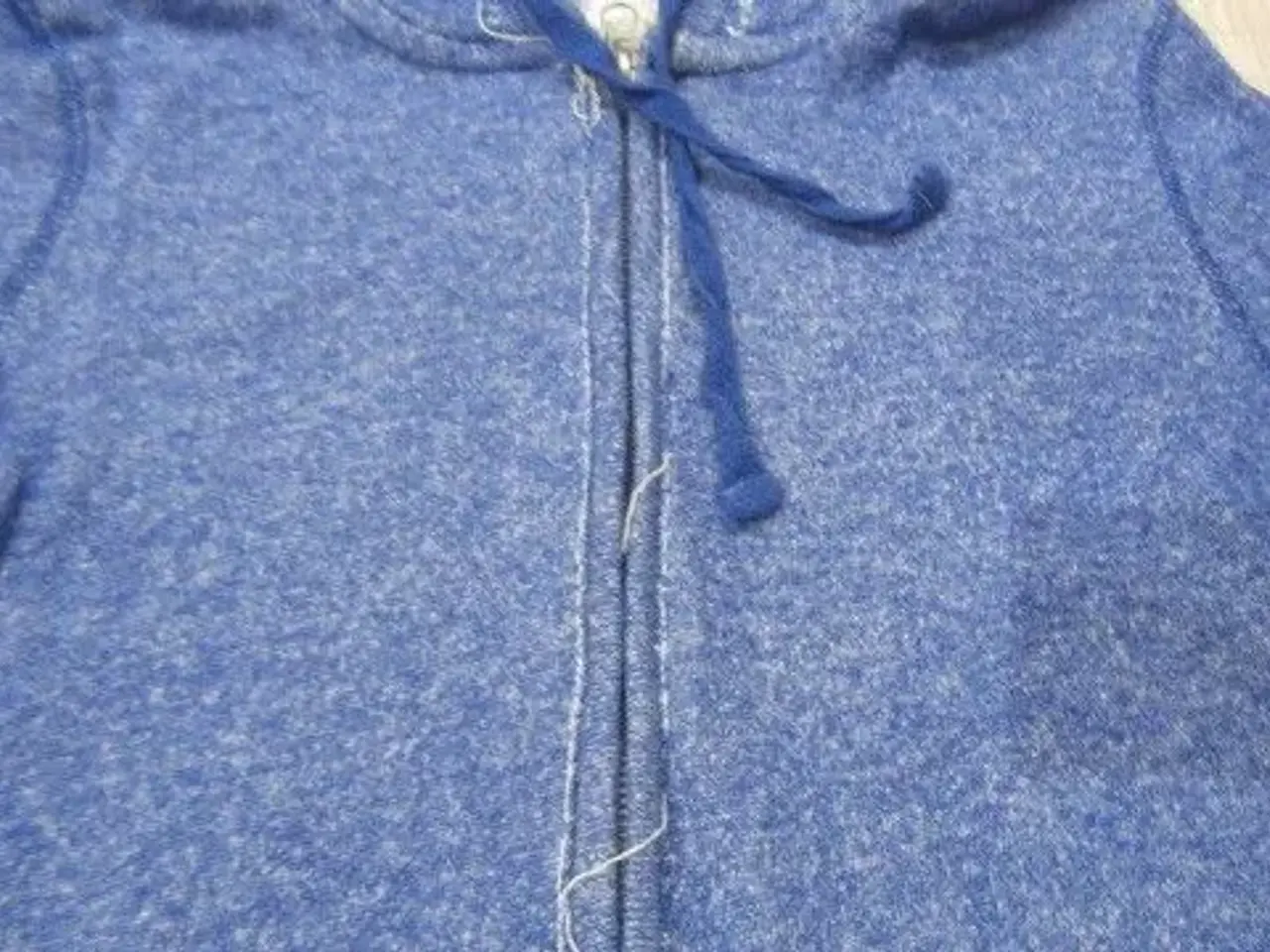 Billede 2 - Str. XS, hættebluse