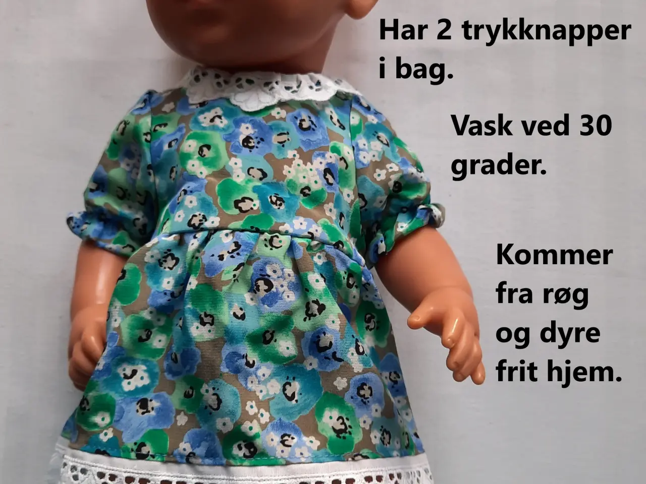 Billede 9 - Babyborn: Kjoler der passer til  fra 40 og 42cm. 