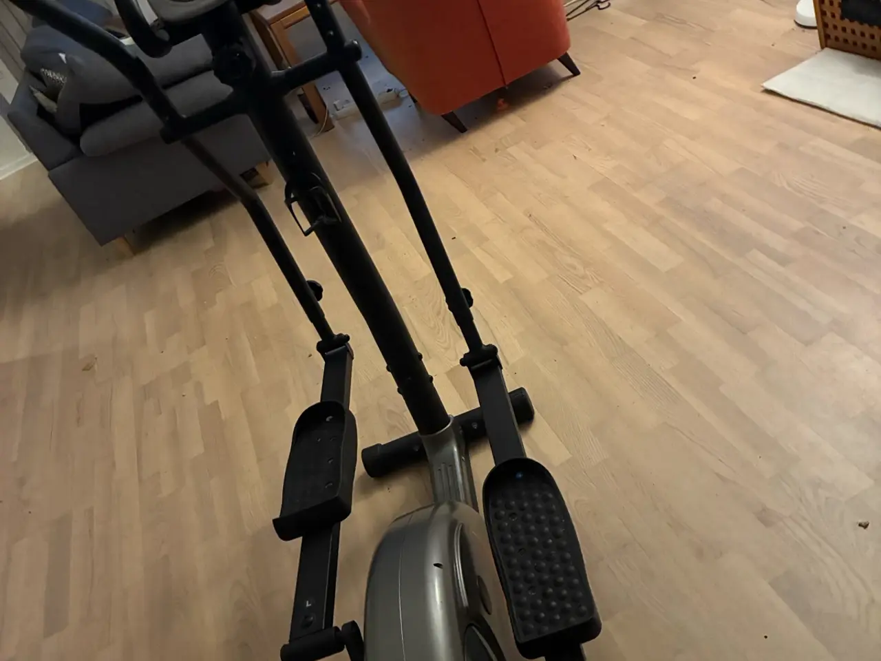 Billede 1 - Crossfit trainer sælges.