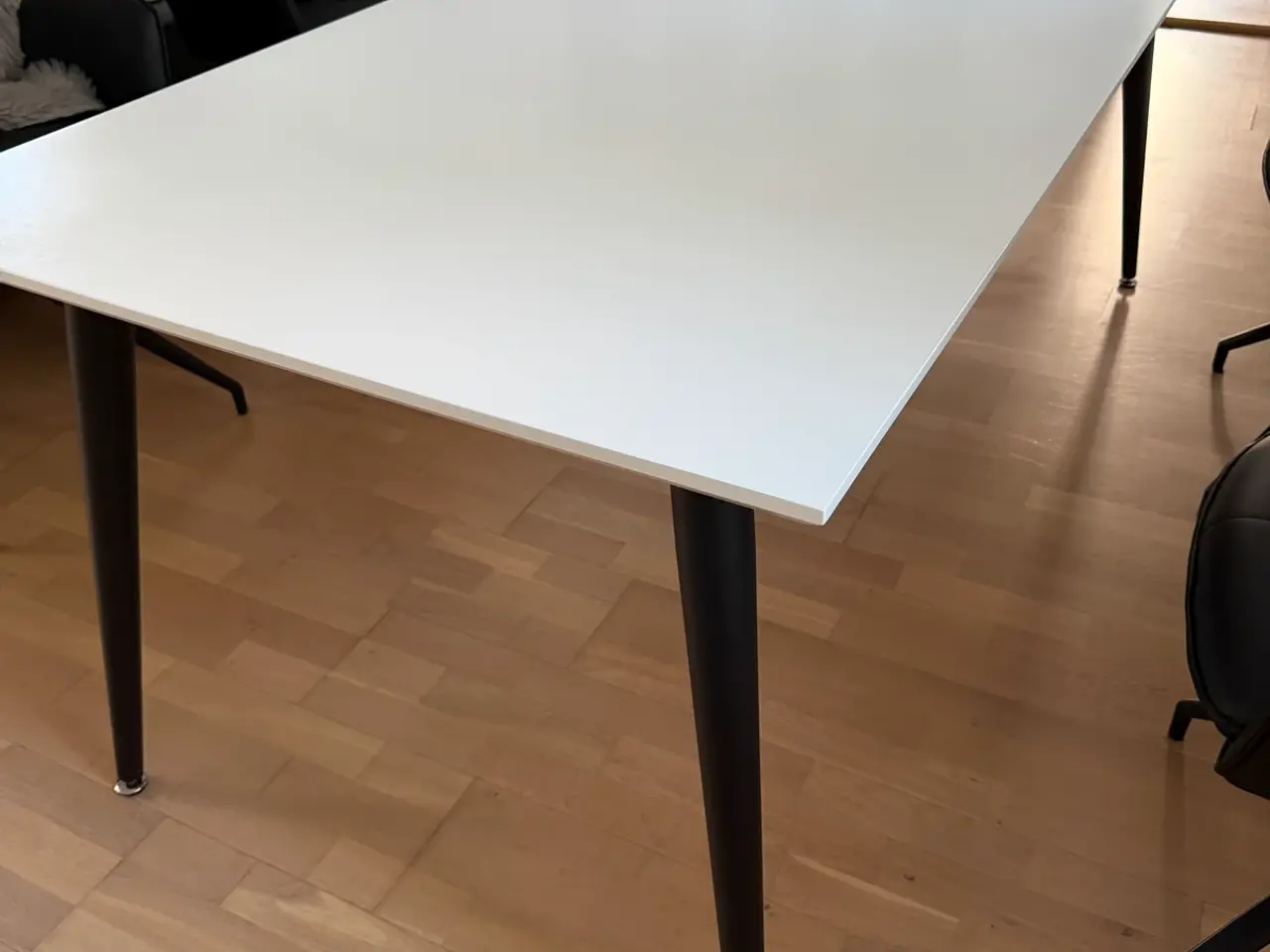 Billede 2 - Flot spisebord 