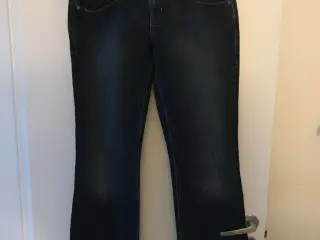 Som nye: Tommy Hilfiger cowboybukser