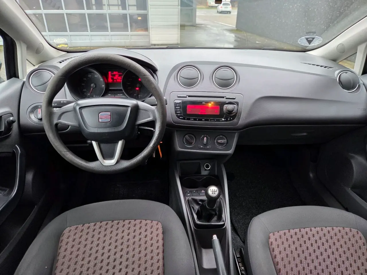 Billede 4 - Seat Ibiza 1,4 16V Reference 85HK 5d