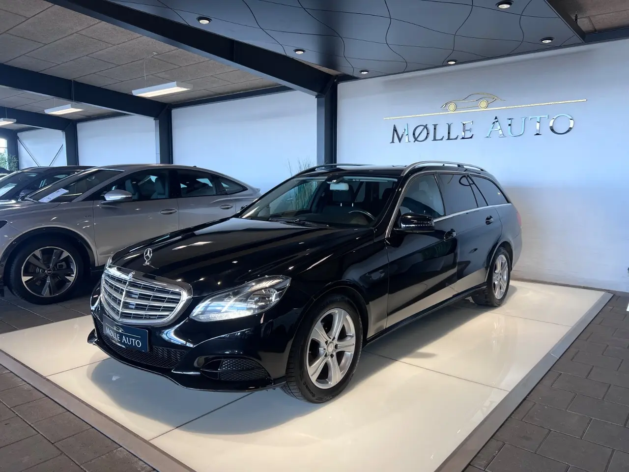 Billede 2 - Mercedes E200 2,2 BlueTEC Avantgarde stc. aut.