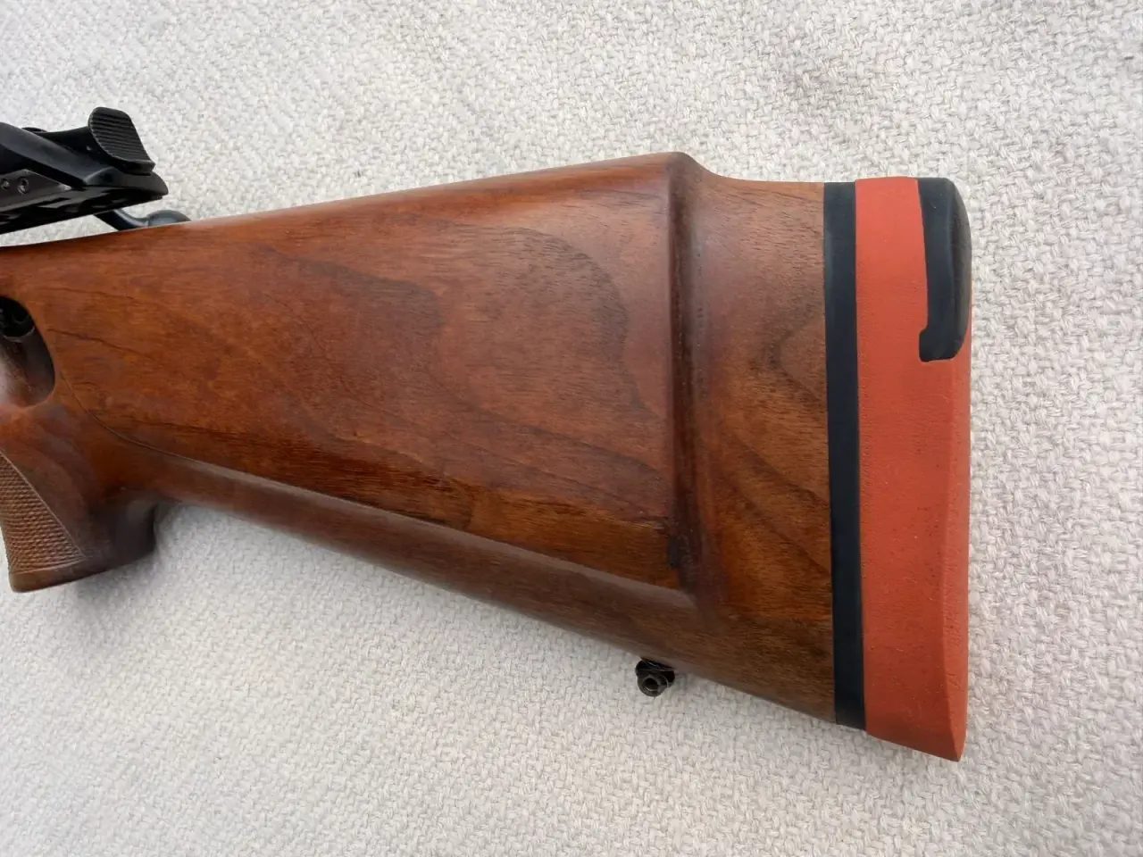 Billede 3 - Blaser R93 specialskæfte thumbhole kal .243 fluted
