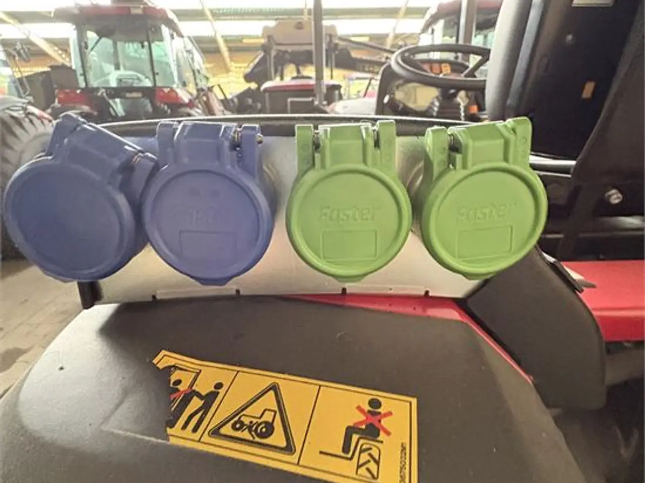 Billede 13 - Valpadana 90105 AR - Vendbar førerplads / Reversible drivers seat
