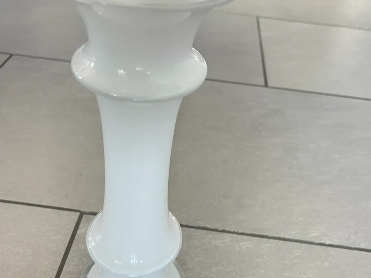 Billede 1 - Holmegaard  MB vase  opal hvid