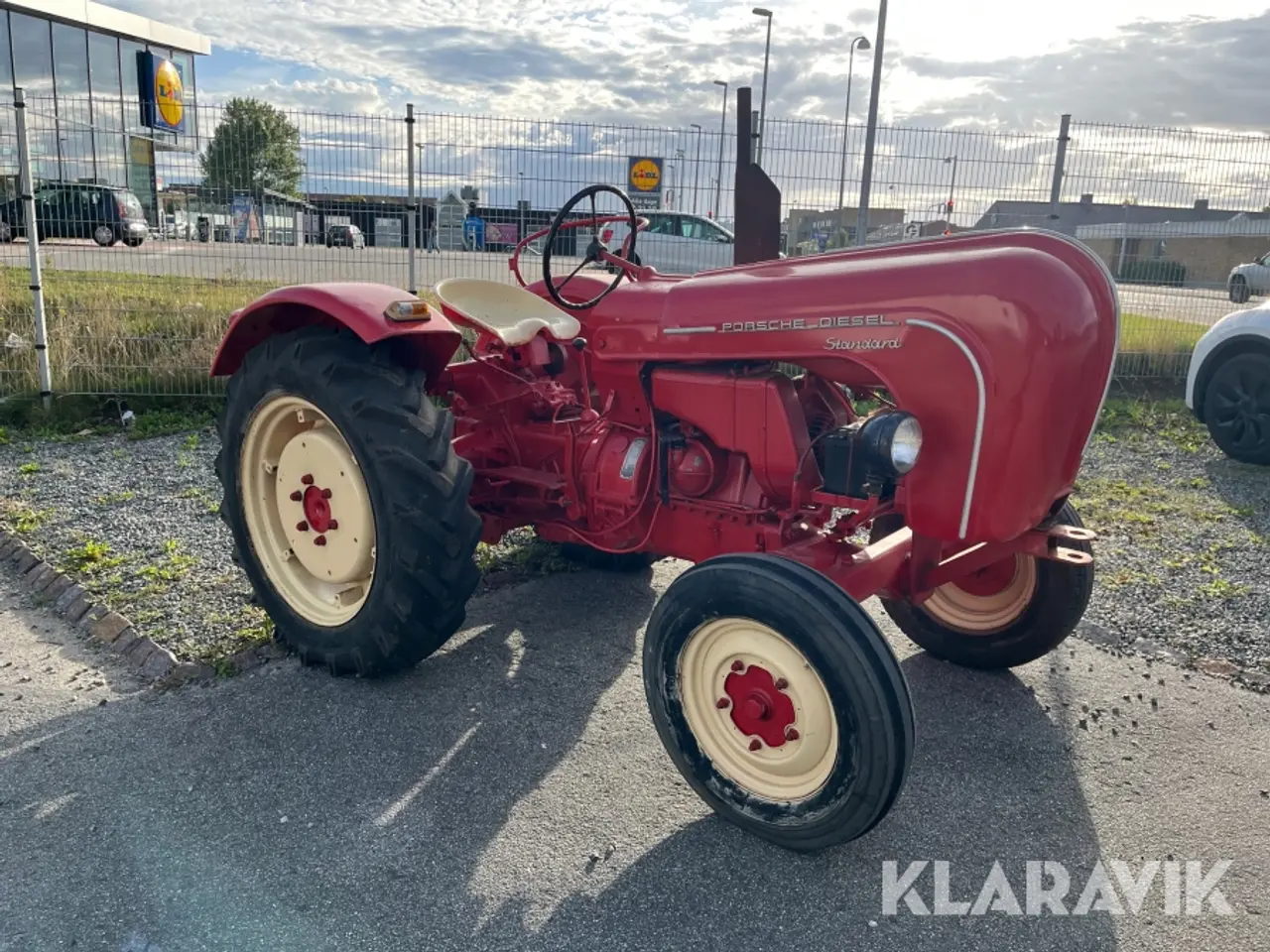 Billede 4 - Veterantraktor Porsche Diesel Standard 218