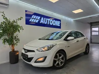 Hyundai i30 1,6 CRDi 110 XTR Eco