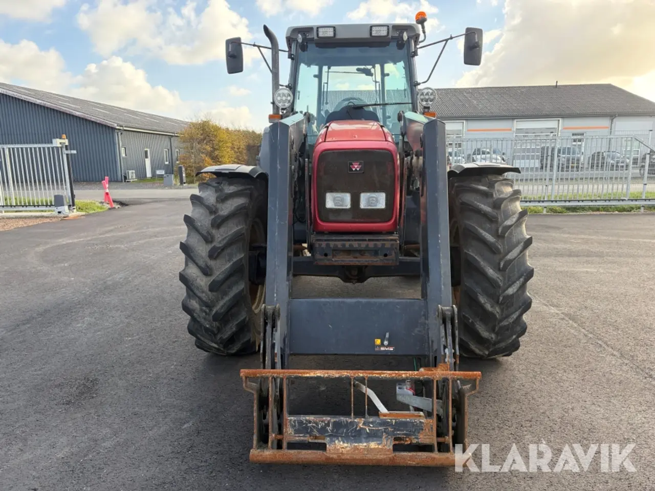 Billede 8 - Traktor Massey Ferguson 4370 med frontlæsser