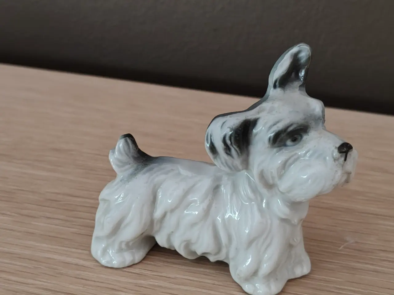 Billede 1 - Lille fin porcelænshund