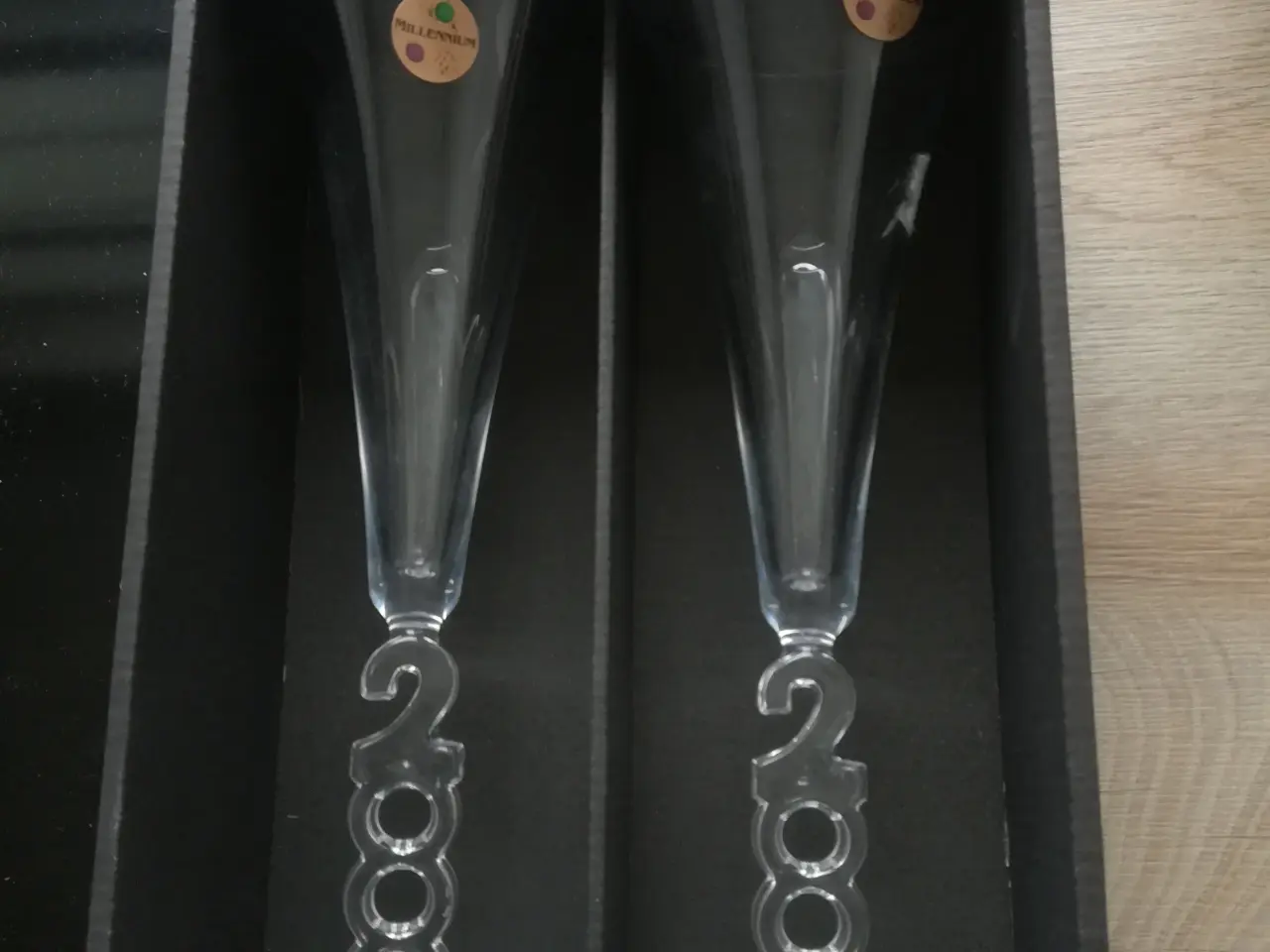 Billede 2 - Sølvbryllup eller jubilæum- Champagneglas fra 2000