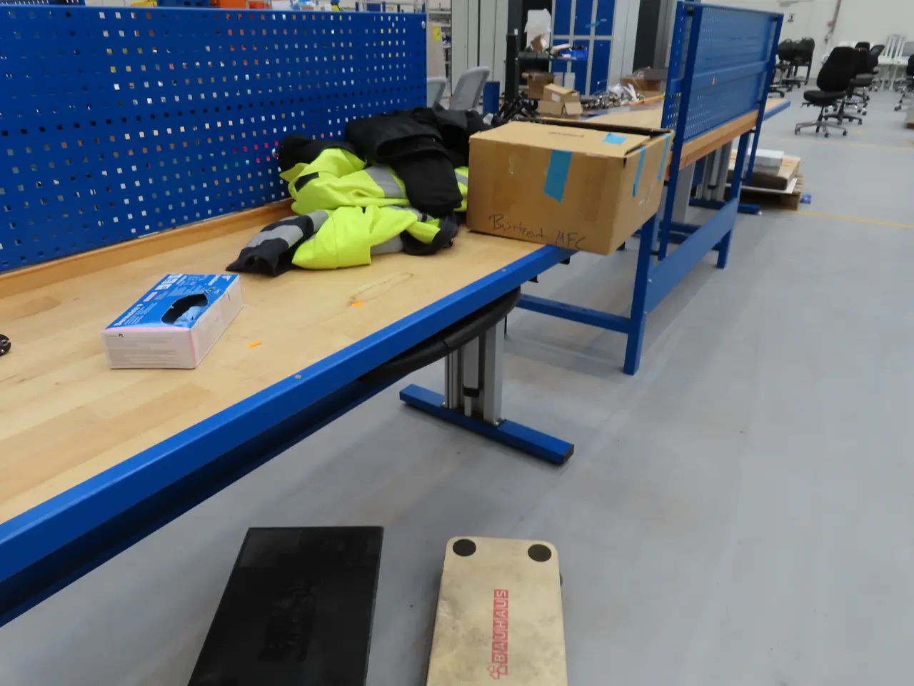 Billede 5 - El. Hæve/sænke arbejdsbord med skruestik RIDGID Junior 140