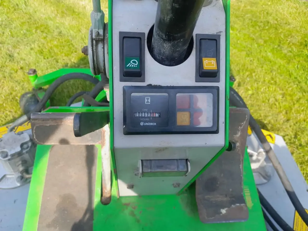 Billede 6 - Egholm 2100 med klipper,