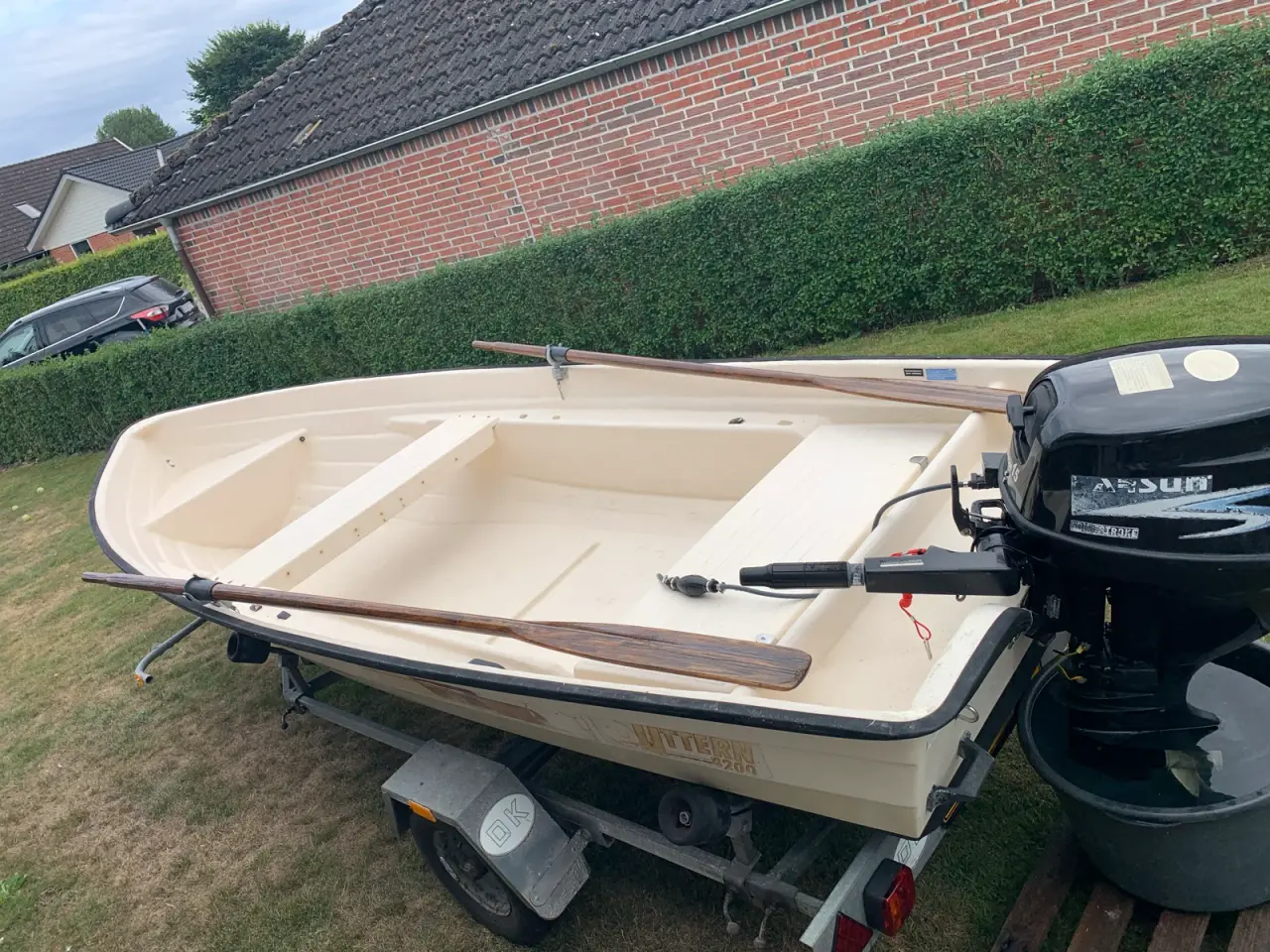 Billede 1 - Fiske jolle med motor og trailer nysynet