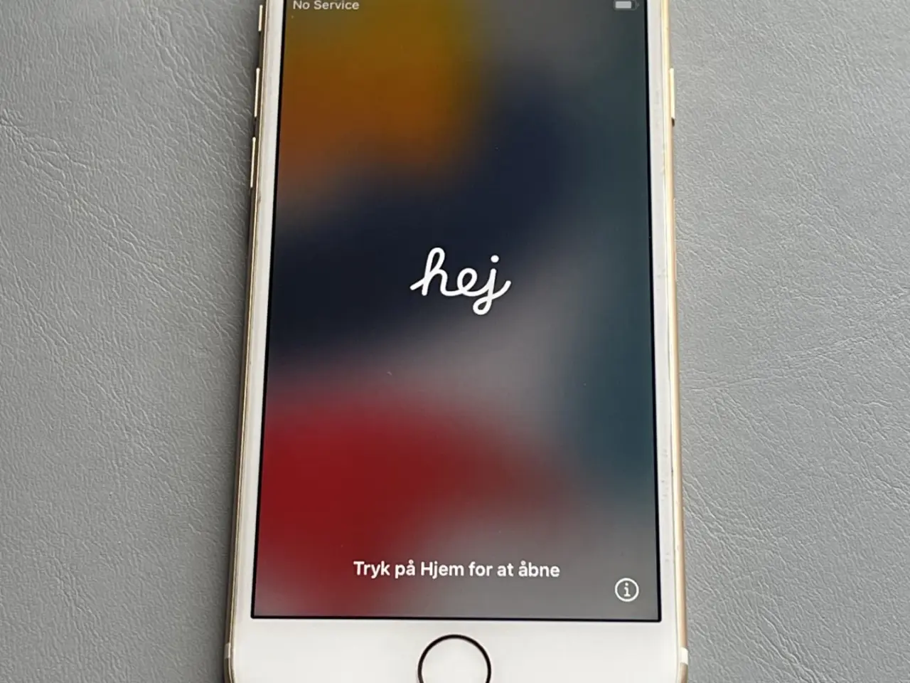 Billede 4 - iPhone 7 – 128 GB – Guld/Hvid – 91 % batteri – God