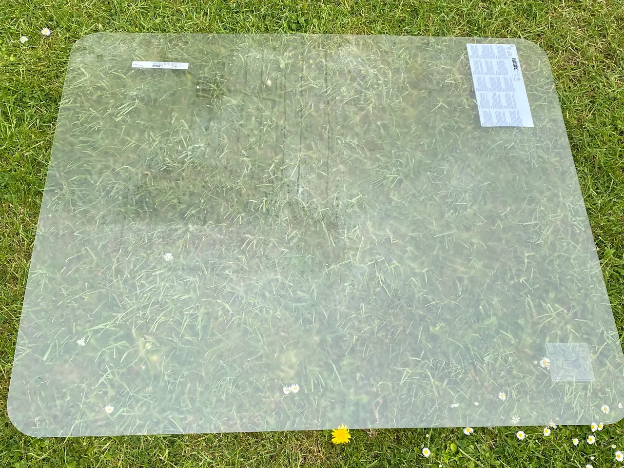 Billede 1 - Solidt plast underlag til kontoret